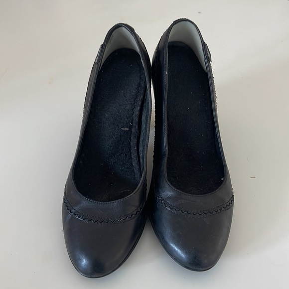 CAMPER Black Leather Heels 6 - Picture 3 of 7